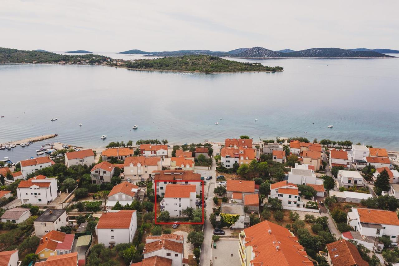Apartmani Sanja Vodice Exteriör bild