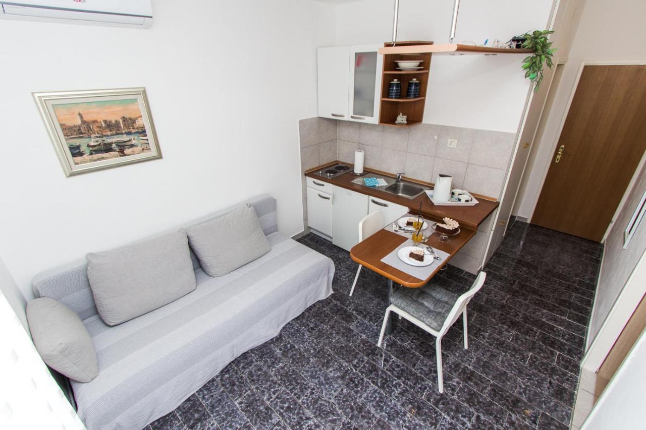 Apartmani Sanja Vodice Exteriör bild