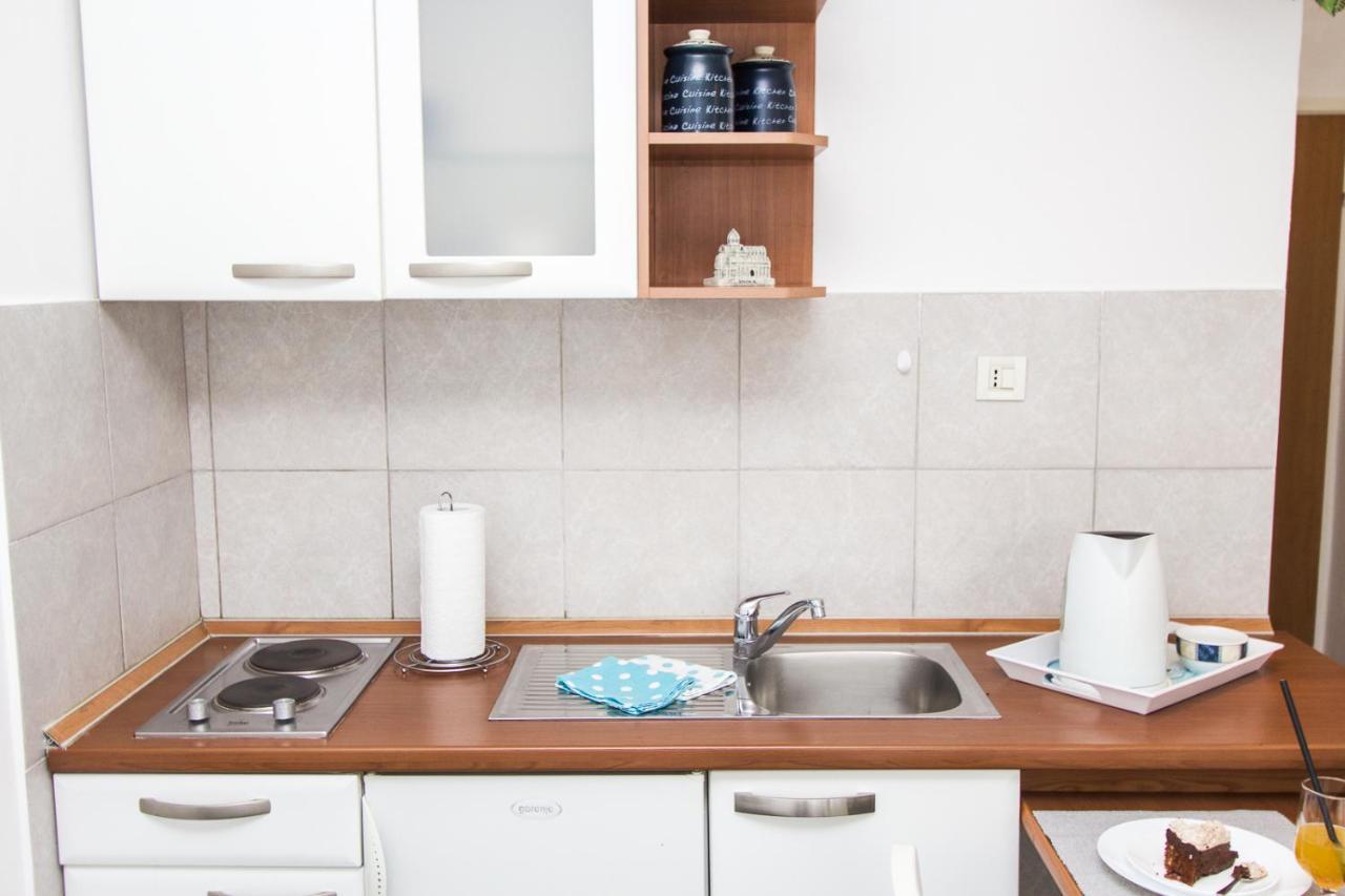 Apartmani Sanja Vodice Exteriör bild